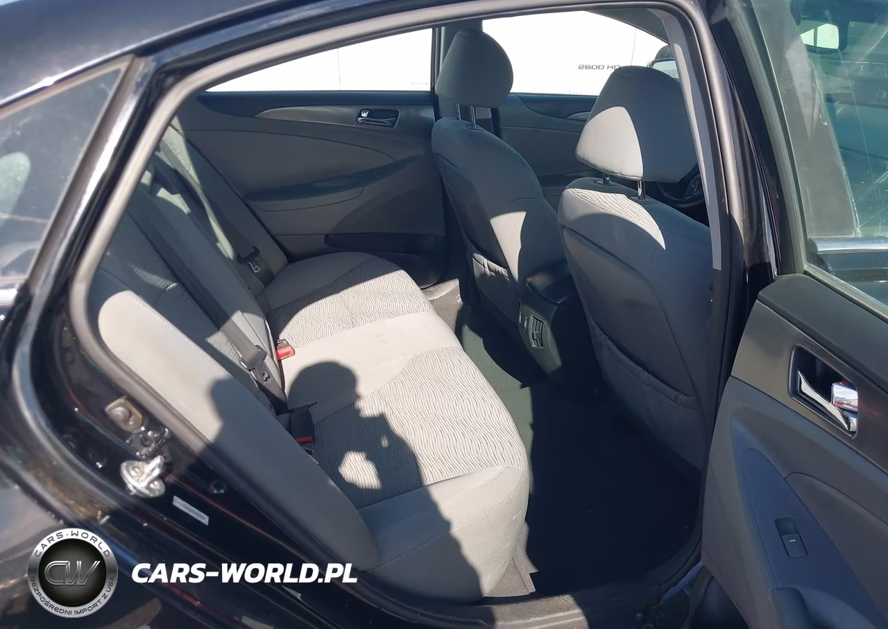 2012 Hyundai Sonata Hybrid VIN:KMHEC4A41CA062703 - 8