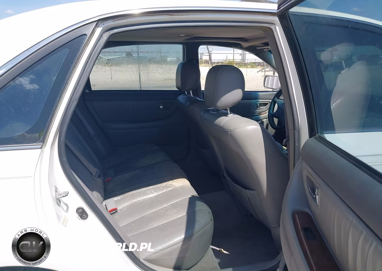 2000 Toyota Avalon Xls VIN:4T1BF28B3YU020848 - 8