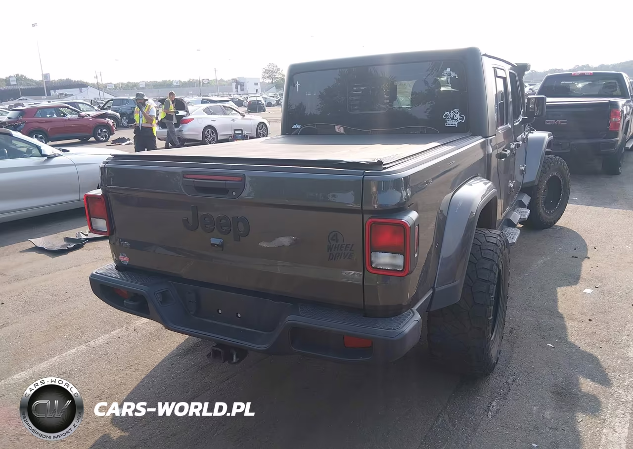 2021 Jeep Gladiator Willys 4X4 VIN:1C6HJTAG4ML517181 - 4