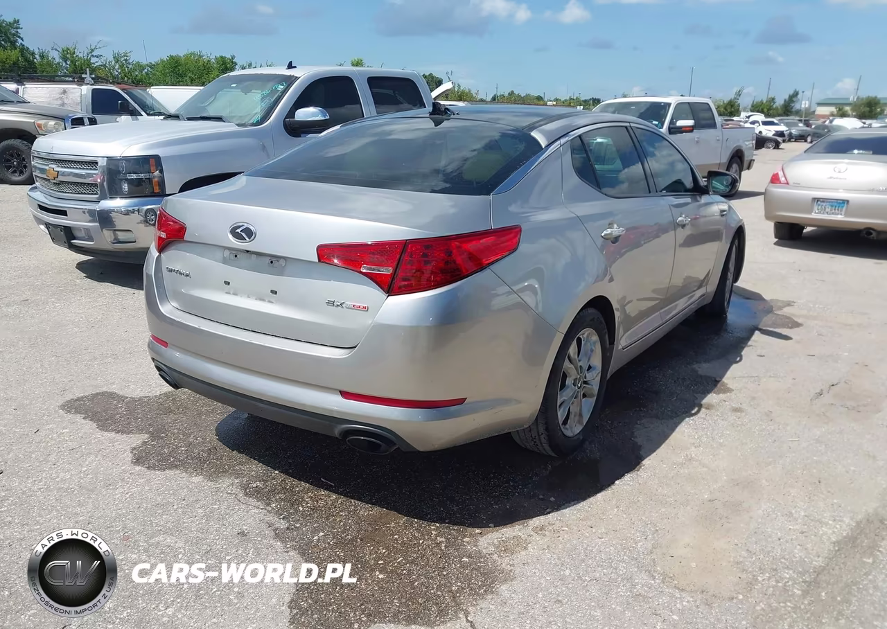 2011 Kia Optima Ex Turbo VIN:KNAGN4A63B5164212 - 4