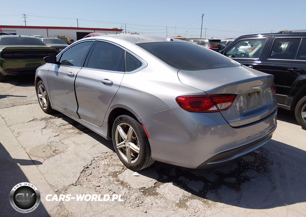 2015 Chrysler 200 Limited VIN:1C3CCCAB0FN611409 - 3