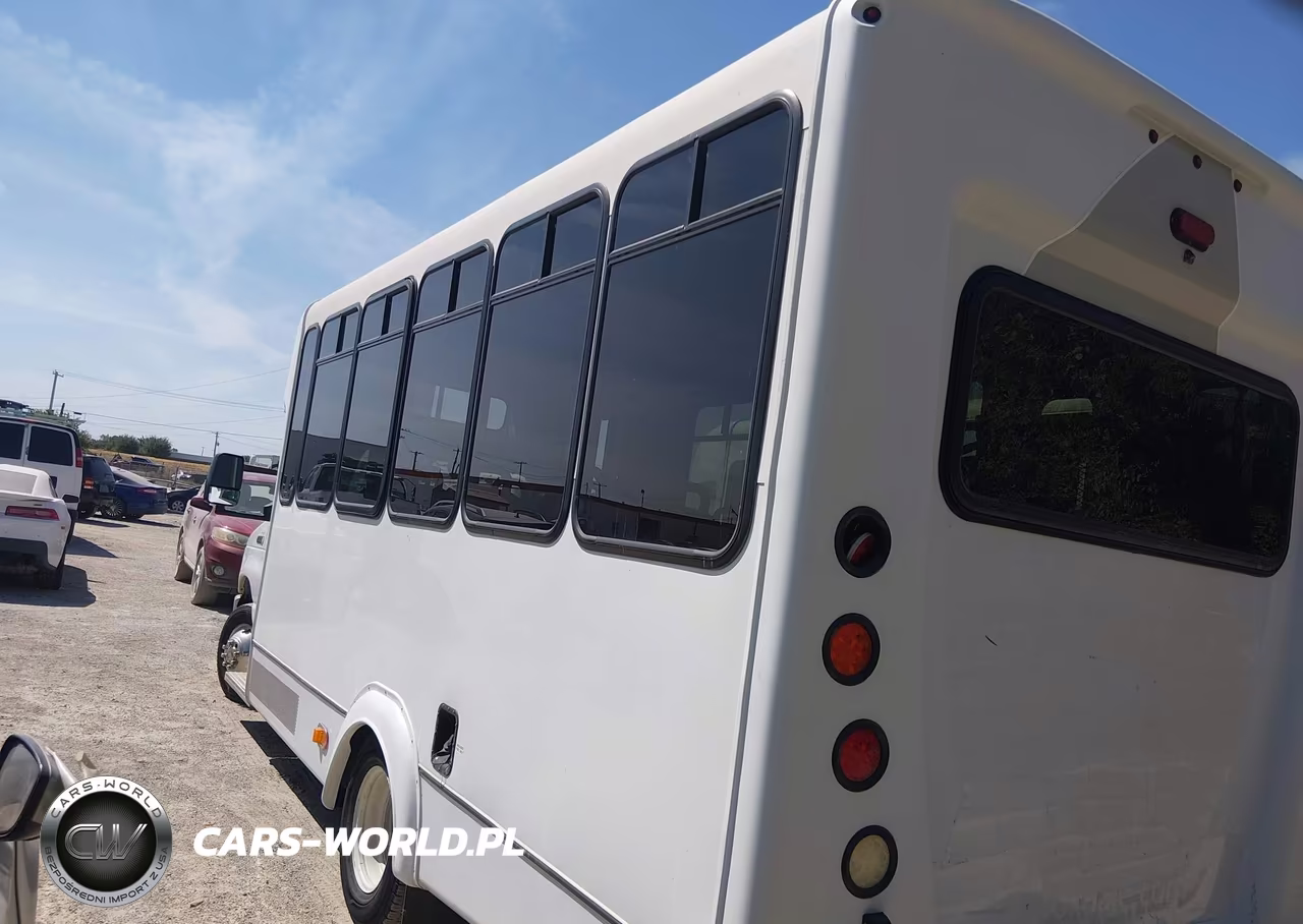 2019 Ford E-350 Cutaway VIN:1FDEE3FS8KDC27624 - 18