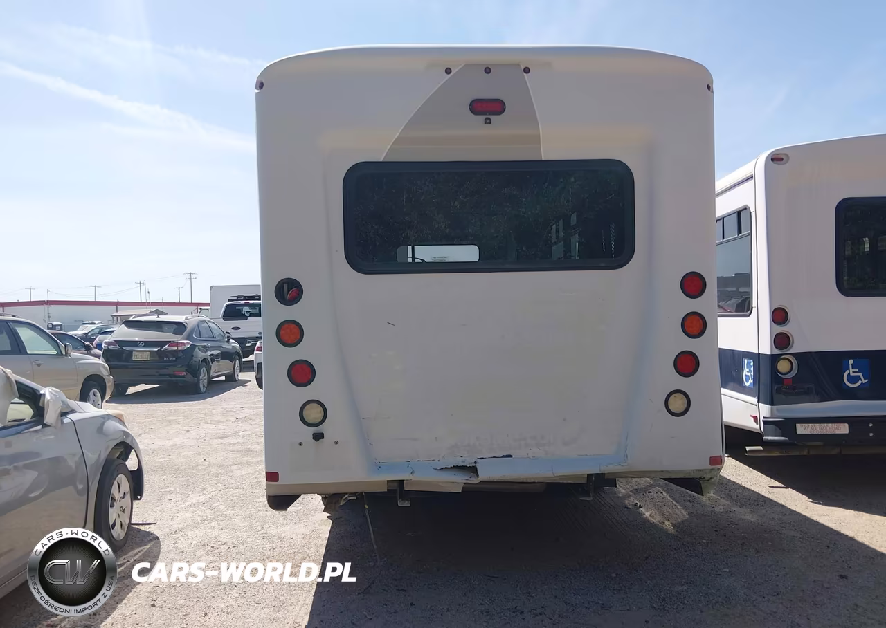 2019 Ford E-350 Cutaway VIN:1FDEE3FS8KDC27624 - 19