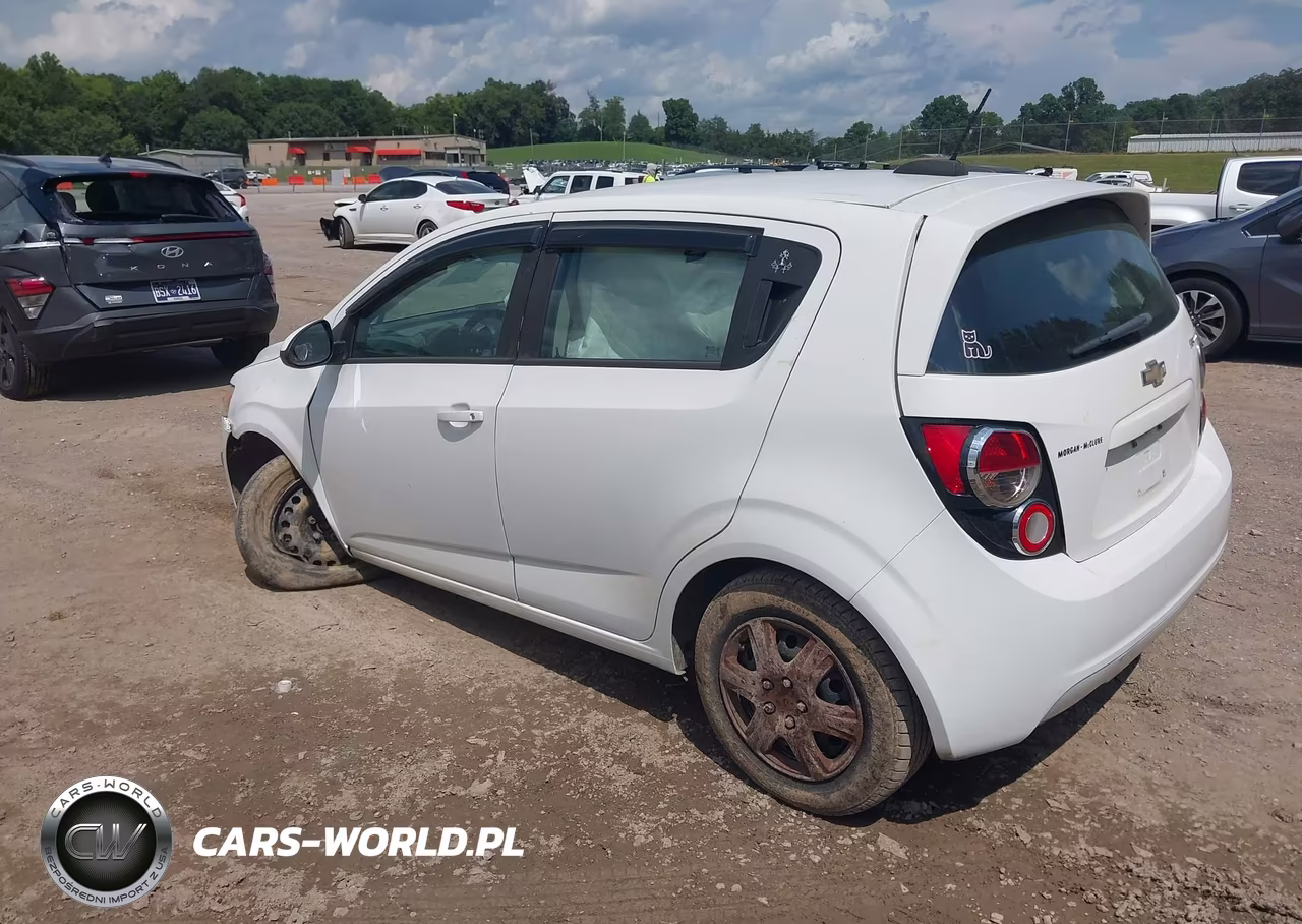 2016 Chevrolet Sonic Ls Auto VIN:1G1JA6SH8G4119935 - 3