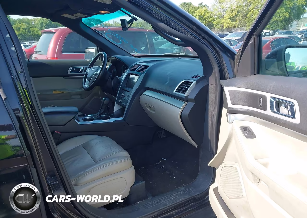 2011 Ford Explorer Xlt VIN:1FMHK7D86BGA06526 - 5
