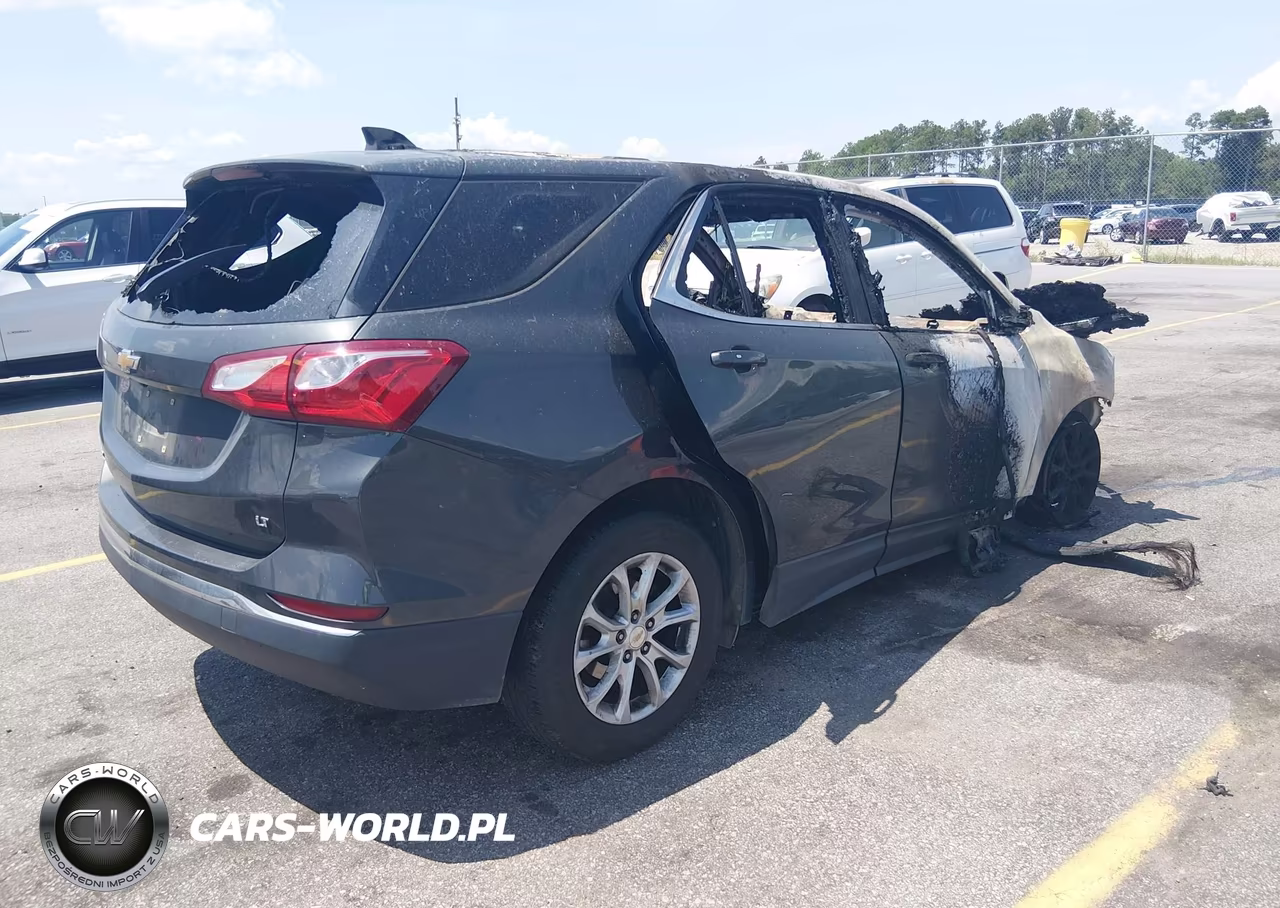 2019 Chevrolet Equinox Lt VIN:2GNAXKEV5K6107160 - 4