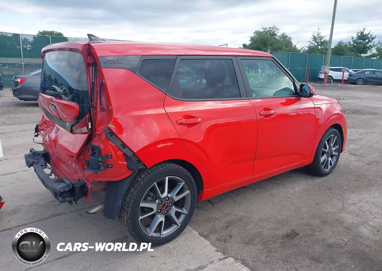 2020 Kia Soul Gt-Line VIN:KNDJ63AU3L7088799 - 4