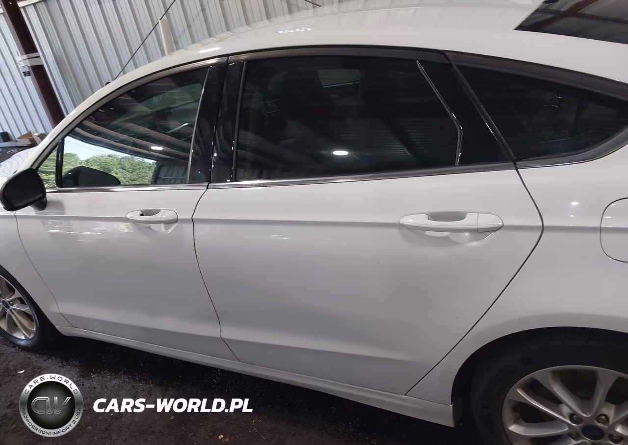 2019 Ford Fusion Se VIN:3FA6P0HD4KR213829 - 15