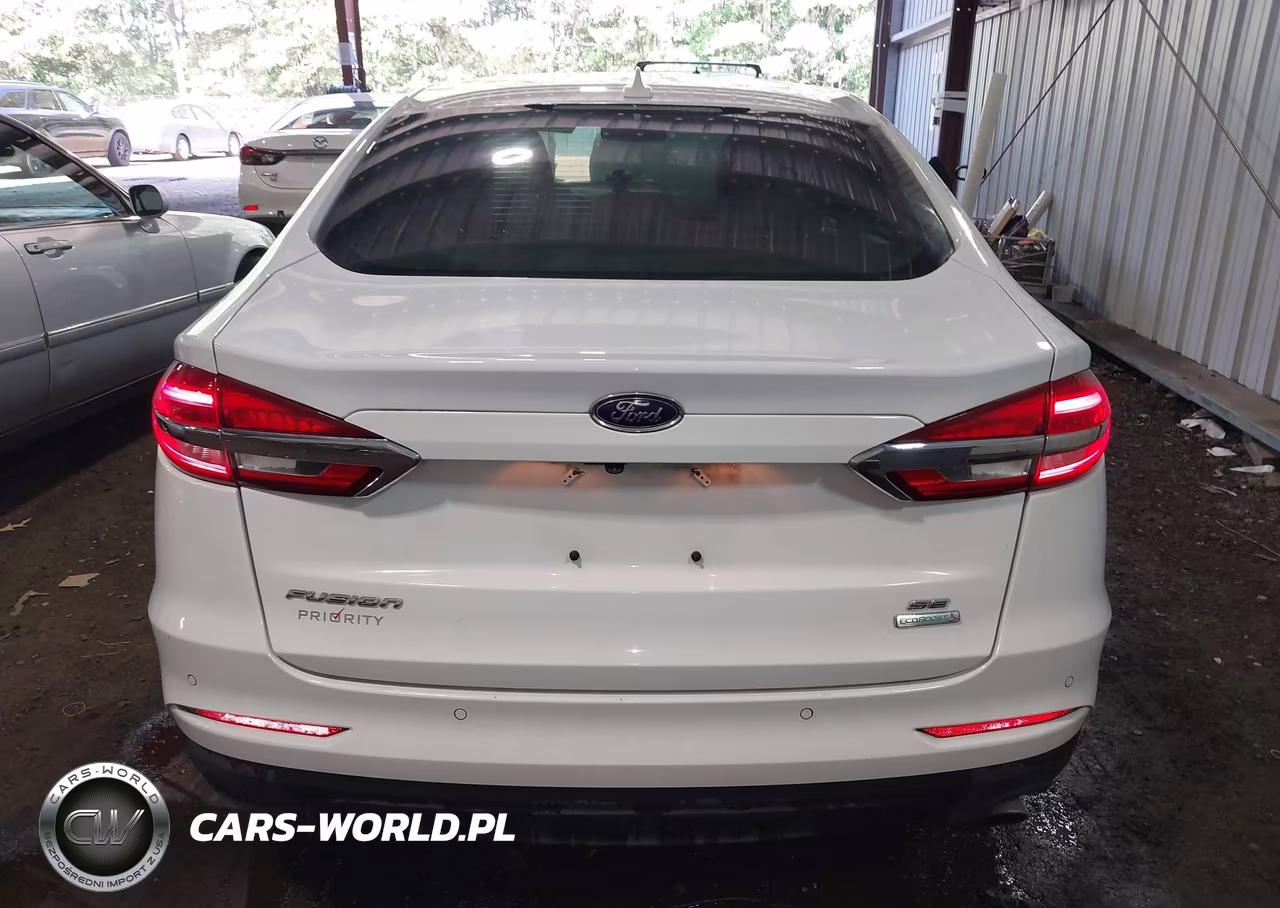2019 Ford Fusion Se VIN:3FA6P0HD4KR213829 - 17
