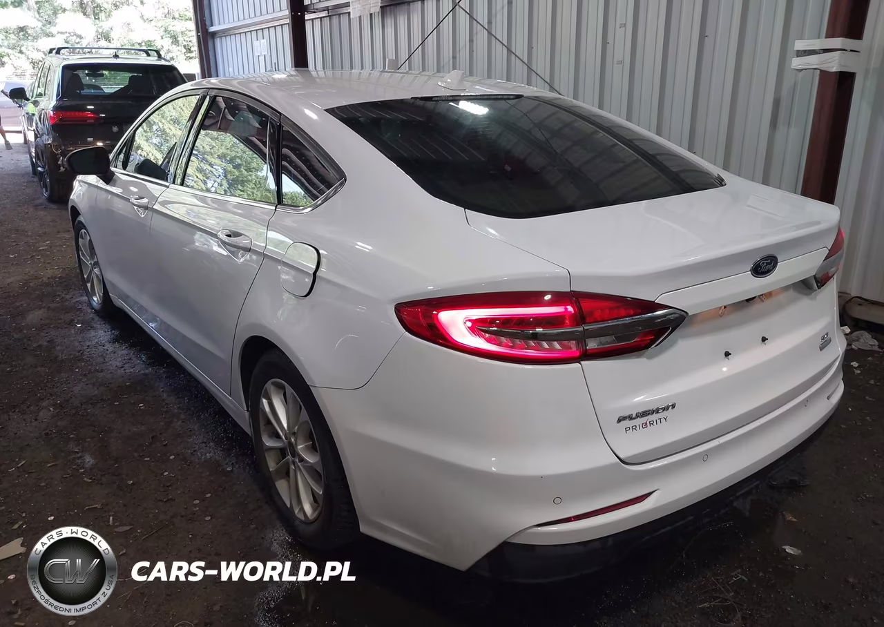 2019 Ford Fusion Se VIN:3FA6P0HD4KR213829 - 3