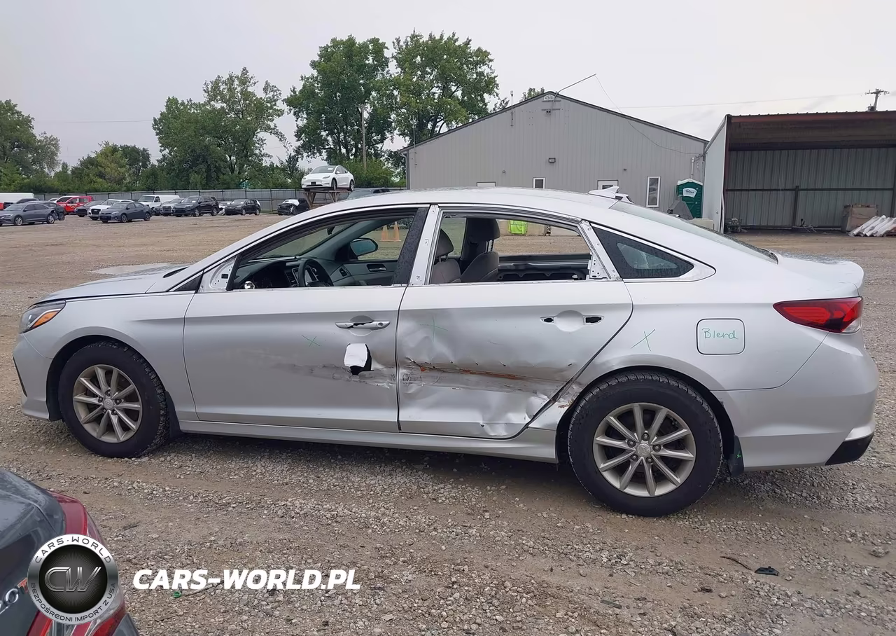 2018 Hyundai Sonata Se VIN:5NPE24AF7JH725612 - 15