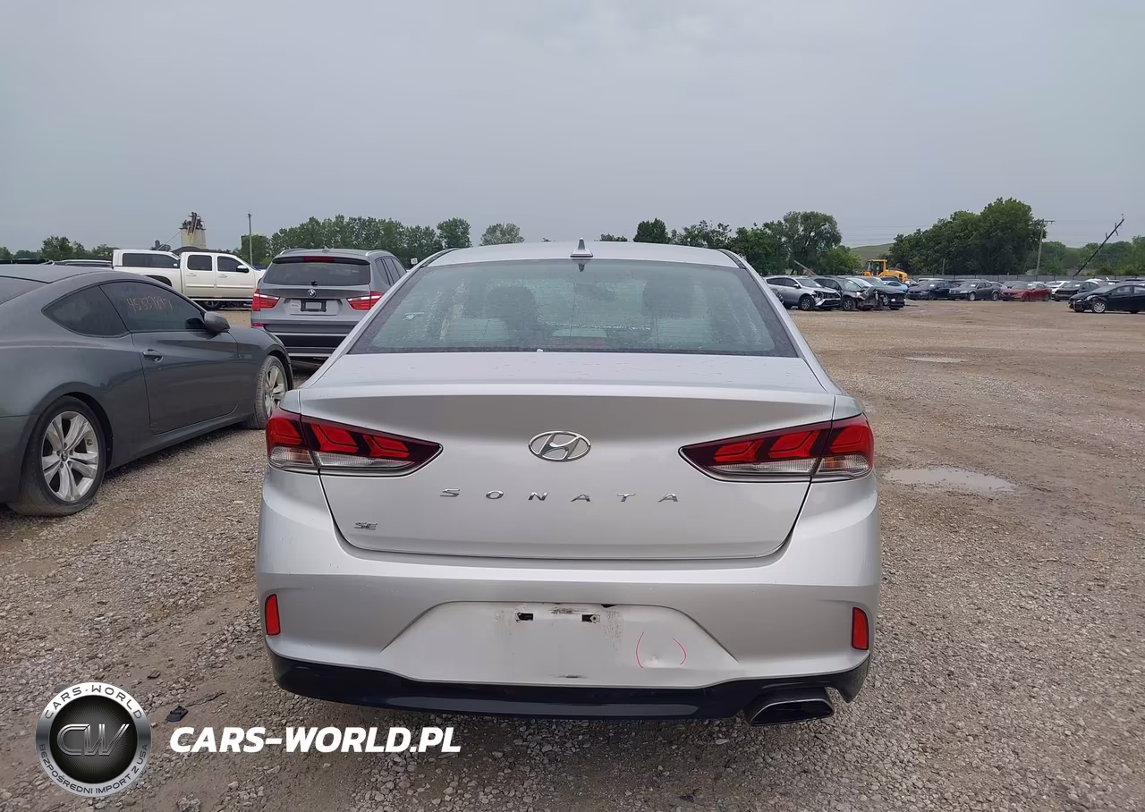 2018 Hyundai Sonata Se VIN:5NPE24AF7JH725612 - 17