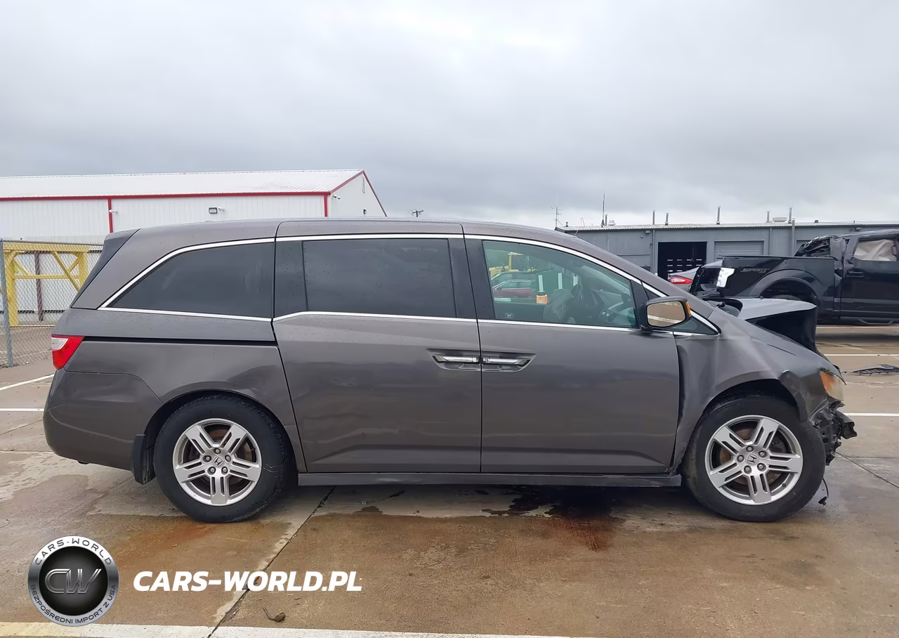 2011 Honda Odyssey Touring-Touring Elite VIN:5FNRL5H99BB104585 - 14