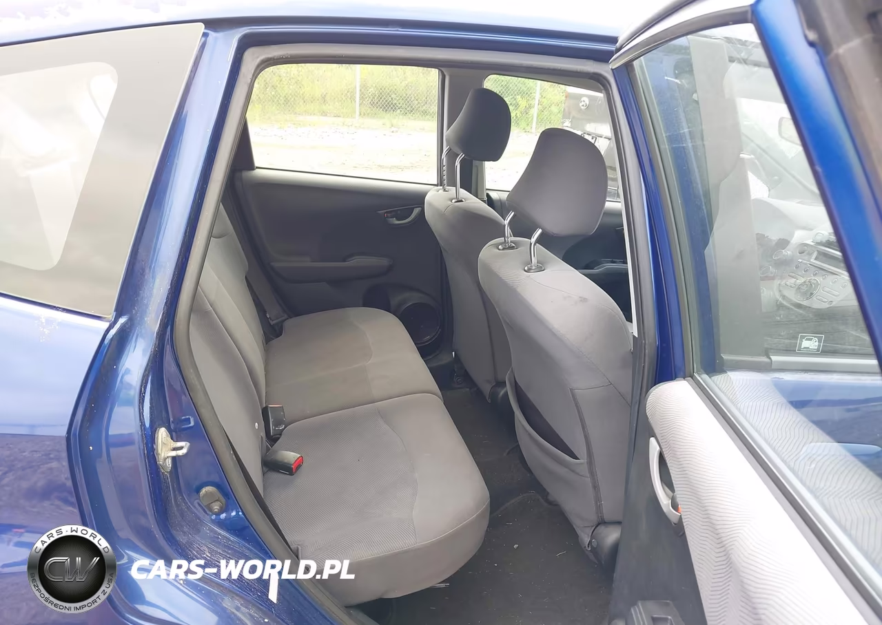 2009 Honda Fit VIN:JHMGE88209S013416 - 8