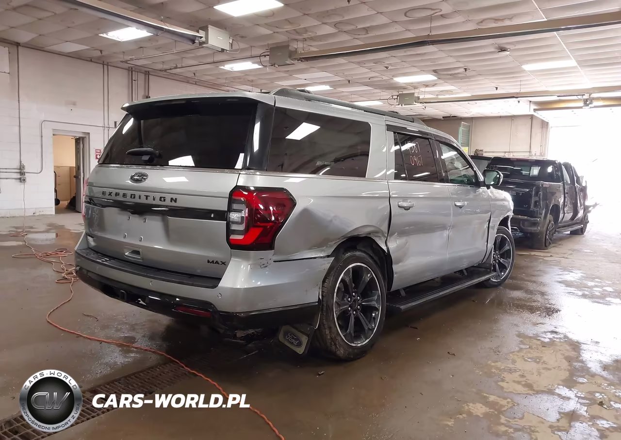 2023 Ford Expedition Limited Max VIN:1FMJK2A86PEA22642 - 4