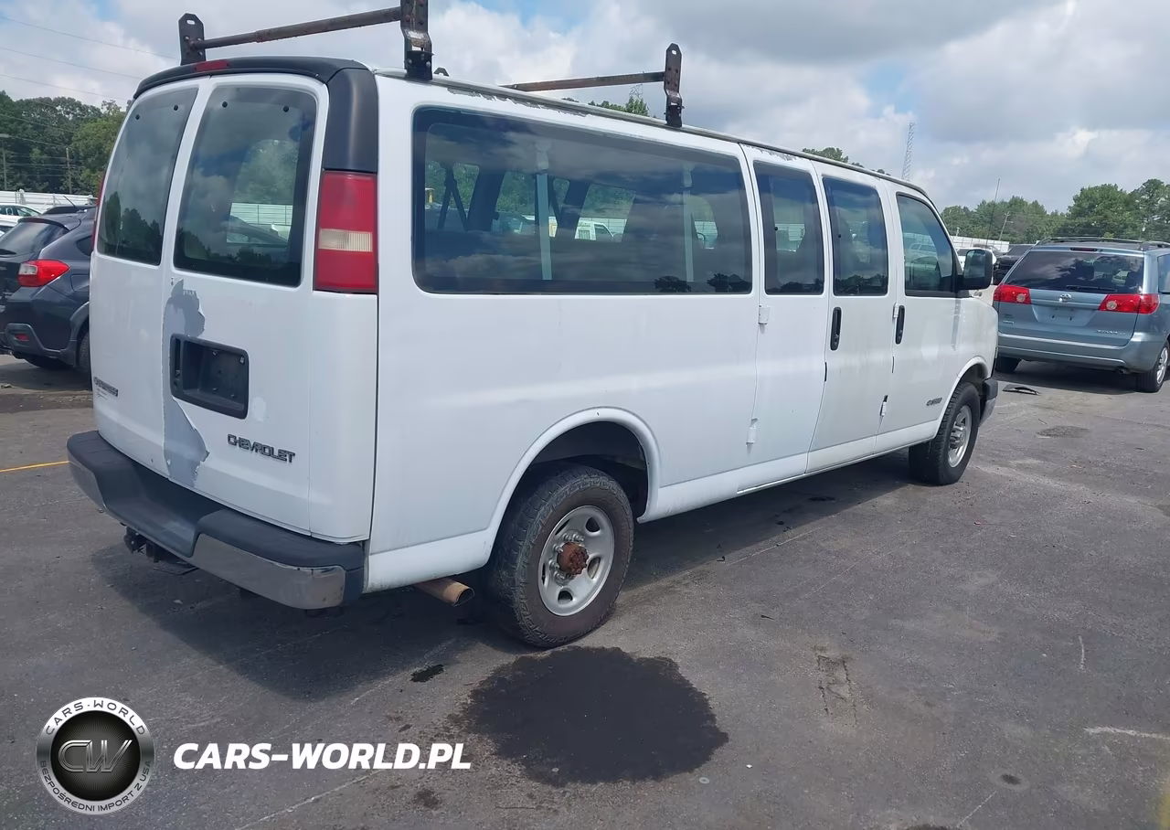 2003 Chevrolet Express Passenger VIN:1GAHG39U031111922 - 4