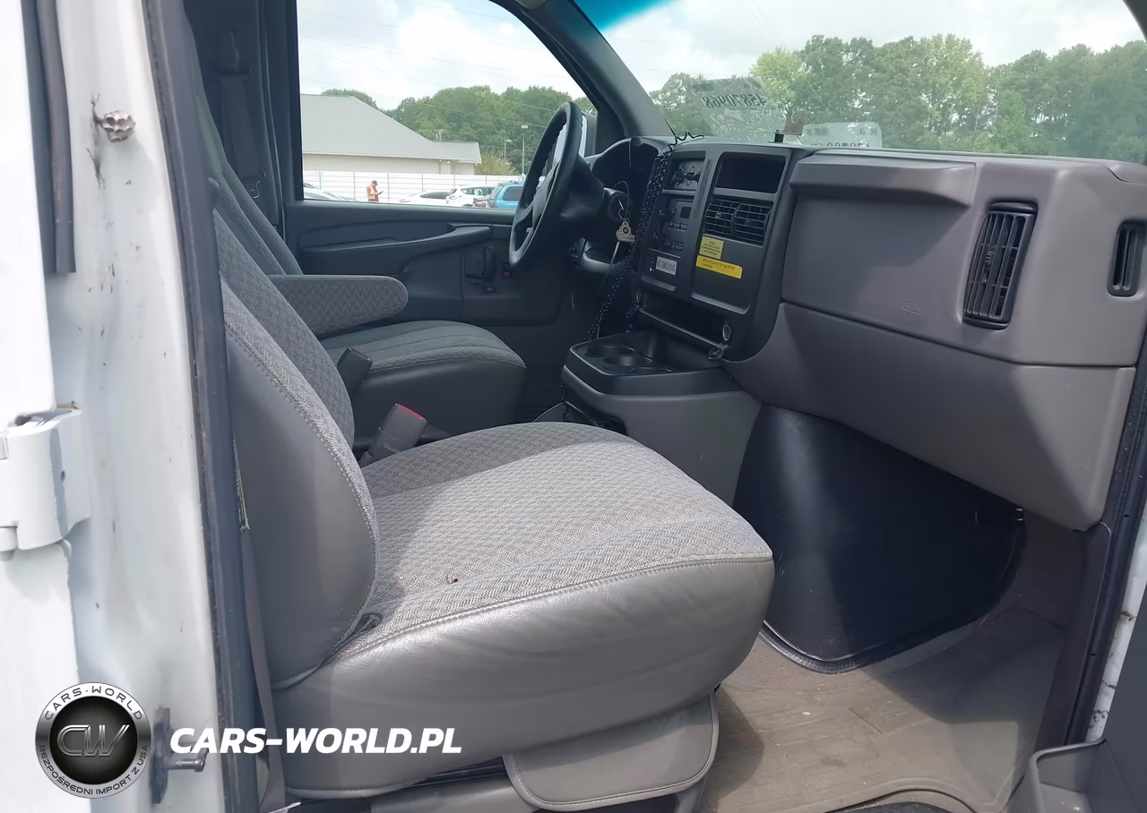 2003 Chevrolet Express Passenger VIN:1GAHG39U031111922 - 5