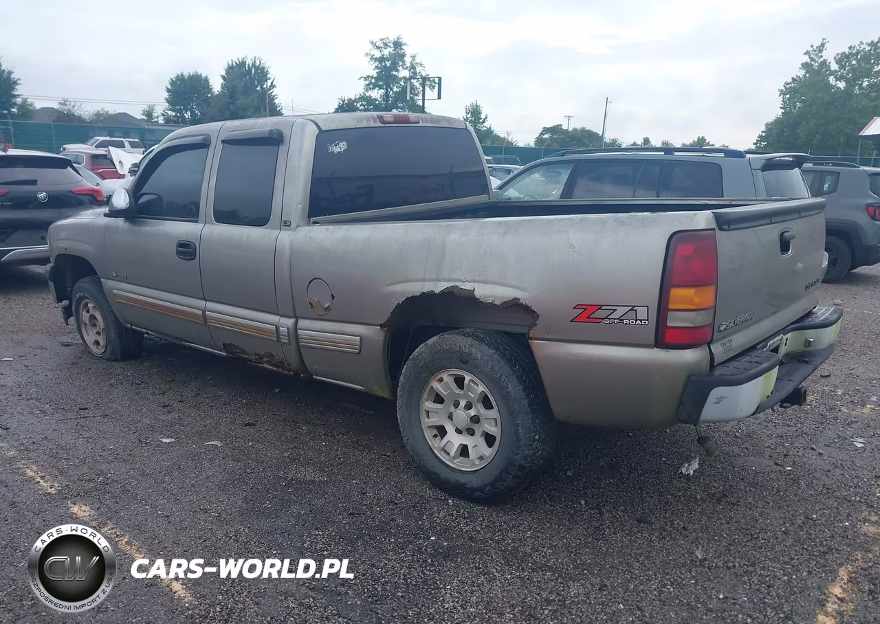 2001 Chevrolet Silverado 1500 Ls VIN:2GCEK19T411103544 - 3