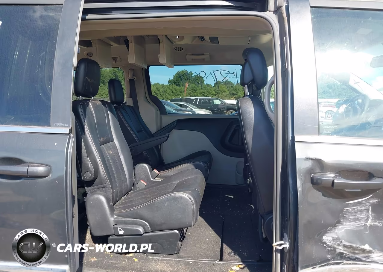2012 Chrysler Town & Country Touring VIN:2C4RC1BG6CR286512 - 8