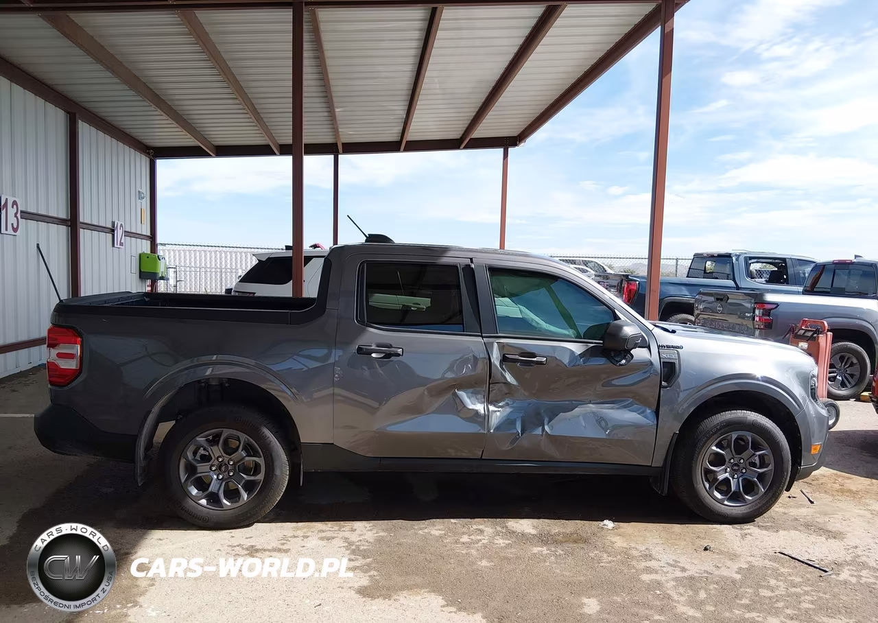 2025 Ford Maverick Xlt VIN:3FTTW8H39SRB41547 - 13