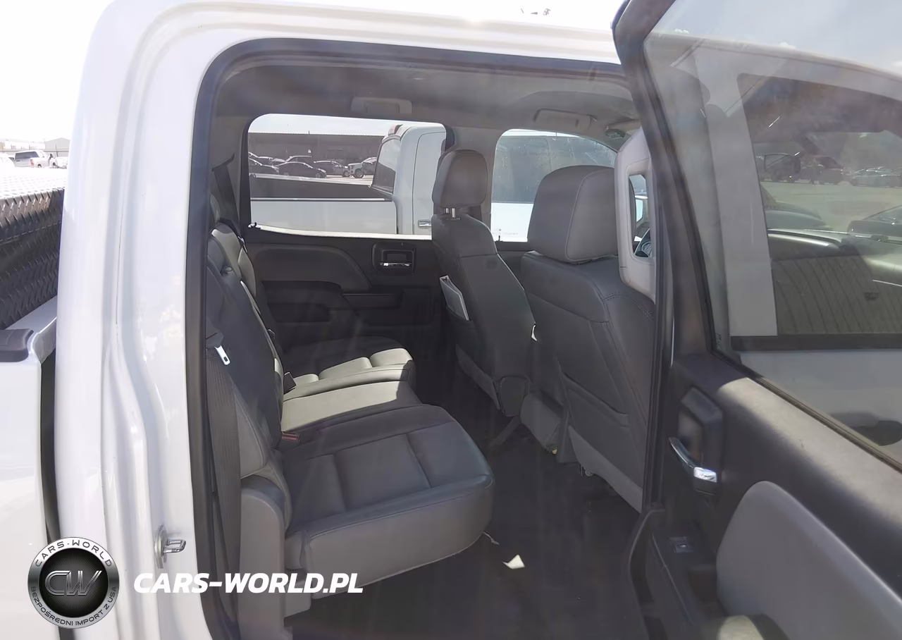 2018 Chevrolet Silverado 1500 Wt VIN:3GCPCNEH3JG271360 - 8