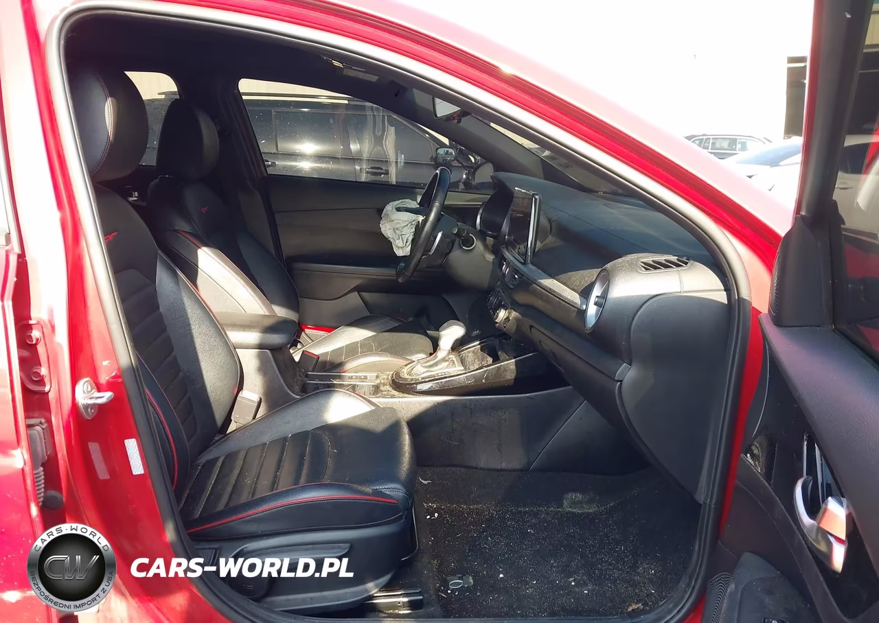 2024 Kia Forte Gt VIN:3KPF44AC3RE801850 - 5