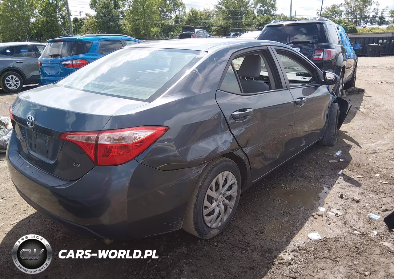 2018 Toyota Corolla Le VIN:2T1BURHE6JC016907 - 4