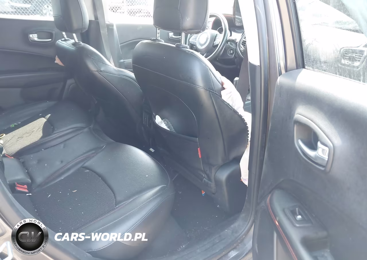 2019 Jeep Compass Trailhawk 4X4 VIN:3C4NJDDB4KT619454 - 8