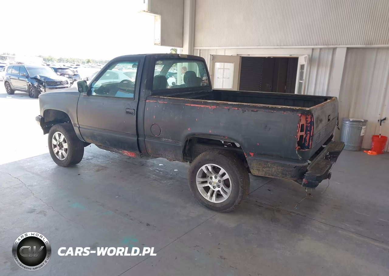 1993 Chevrolet Gmt-400 K1500 VIN:1GCEK14K8PZ167522 - 3
