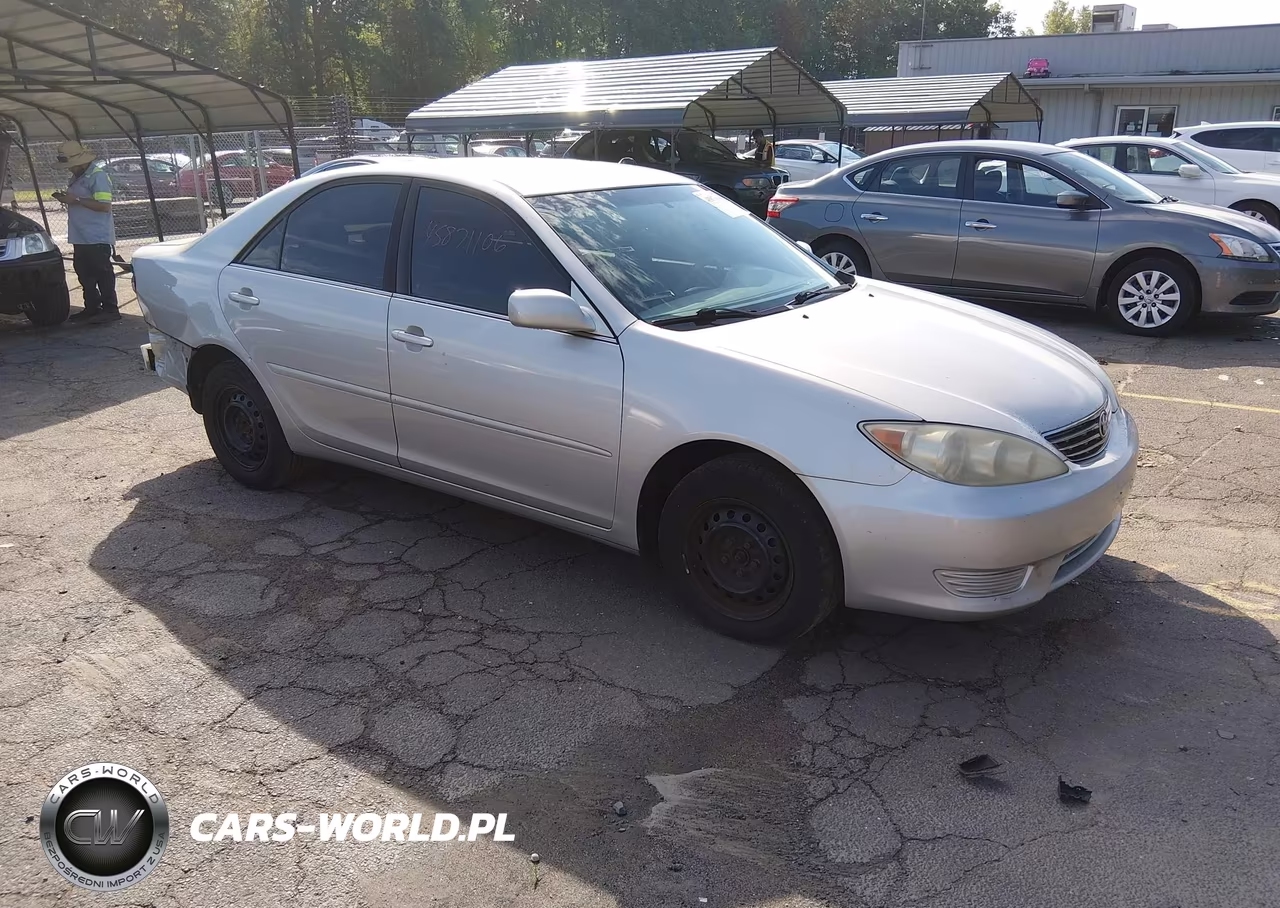 2006 Toyota Camry Le – zdjęcie 1 z 14