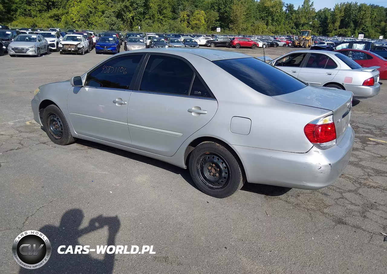 2006 Toyota Camry Le VIN:4T1BE32K36U742738 - 3