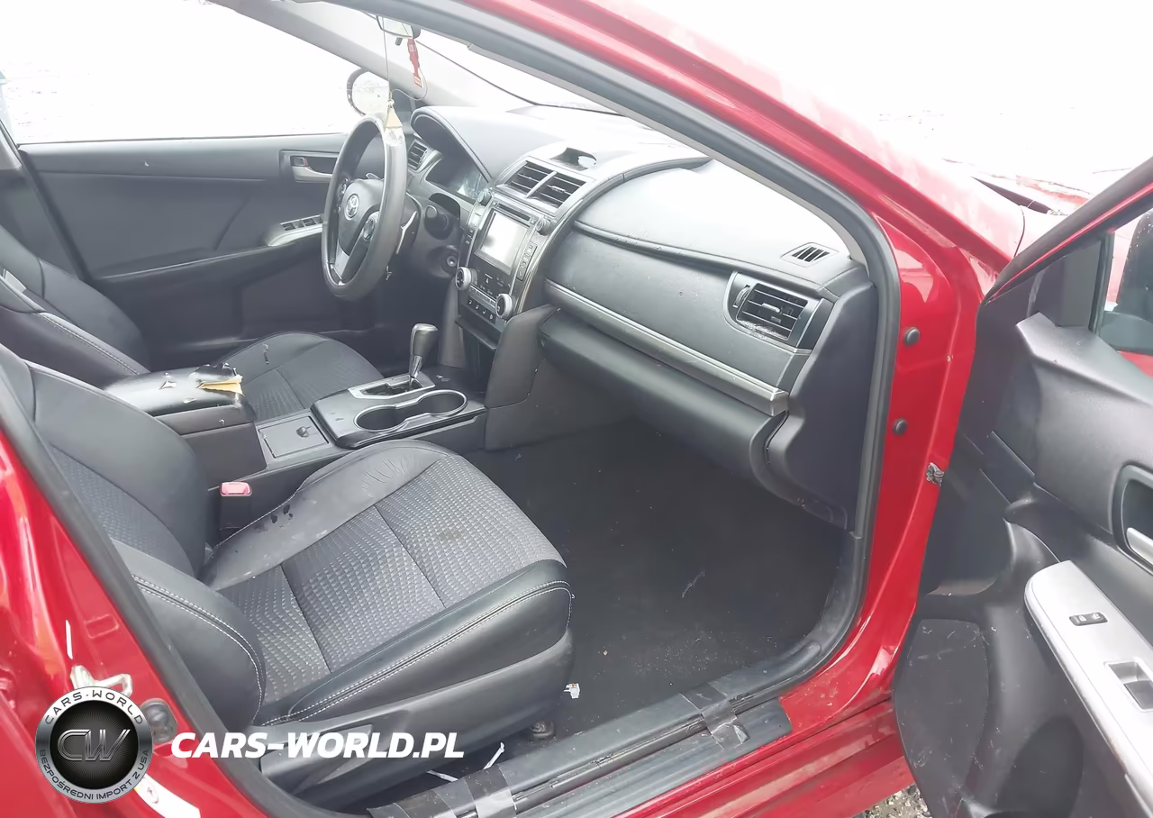 2014 Toyota Camry Se VIN:4T1BF1FK7EU845610 - 5