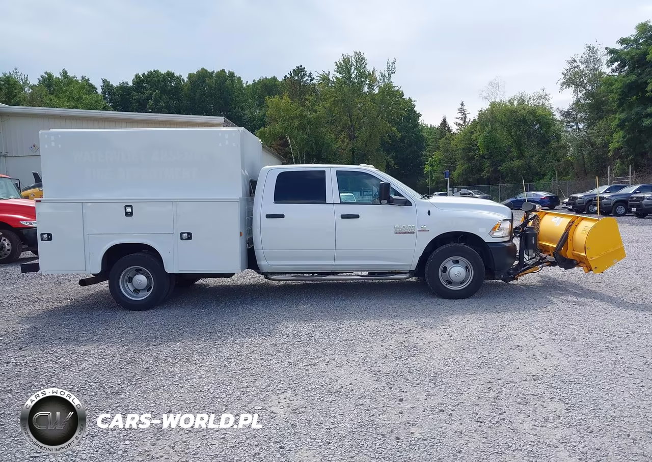 2015 Ram 3500 Chassis Tradesman-Slt-Laramie VIN:3C7WRTCL9FG707161 - 14