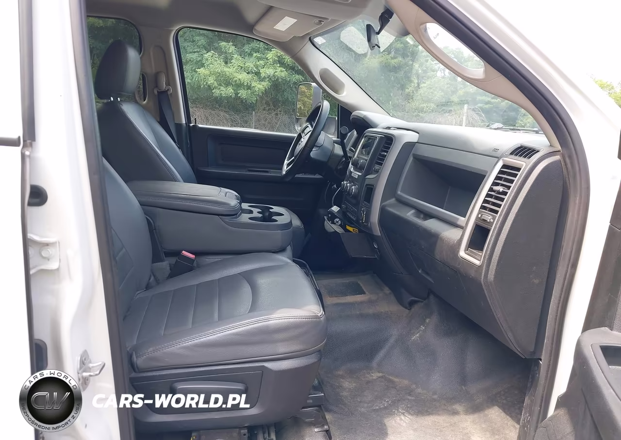 2015 Ram 3500 Chassis Tradesman-Slt-Laramie VIN:3C7WRTCL9FG707161 - 5