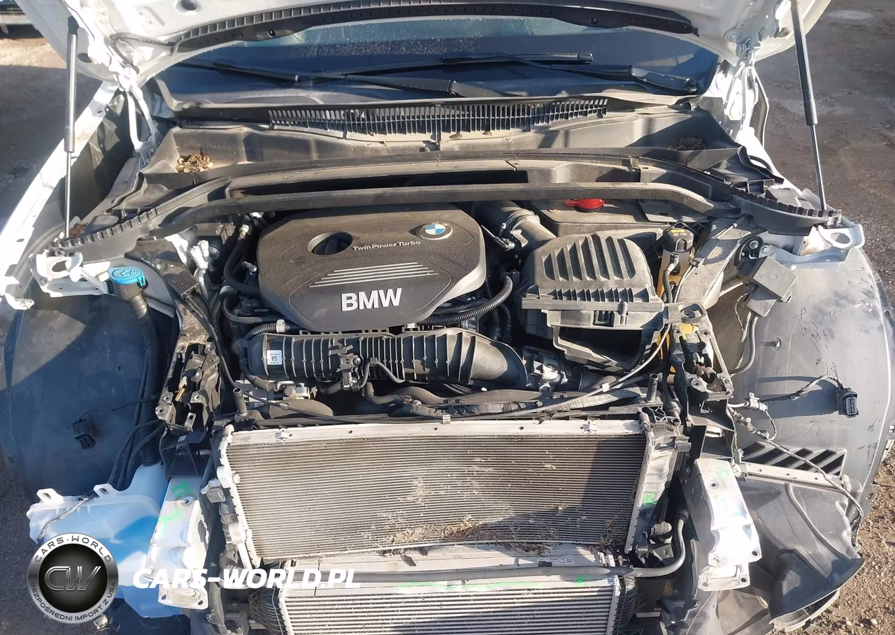 2018 BMW X1 xDrive28I VIN:WBXHT3C30J5K26953 - 10
