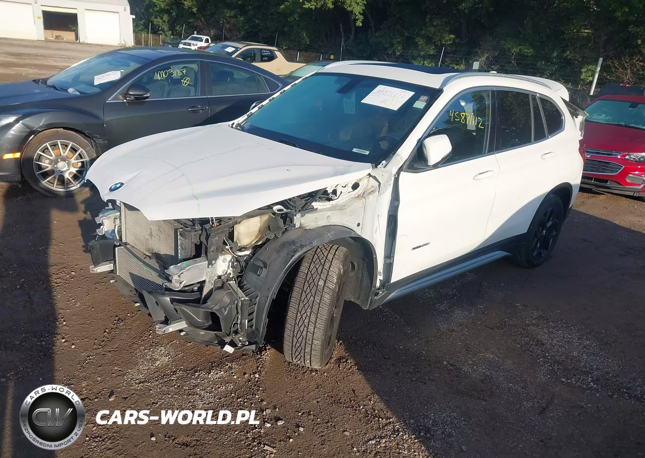 2018 BMW X1 xDrive28I VIN:WBXHT3C30J5K26953 - 2