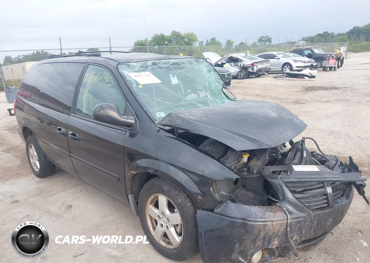 2005 Dodge Grand Caravan Sxt – zdjęcie 1 z 16