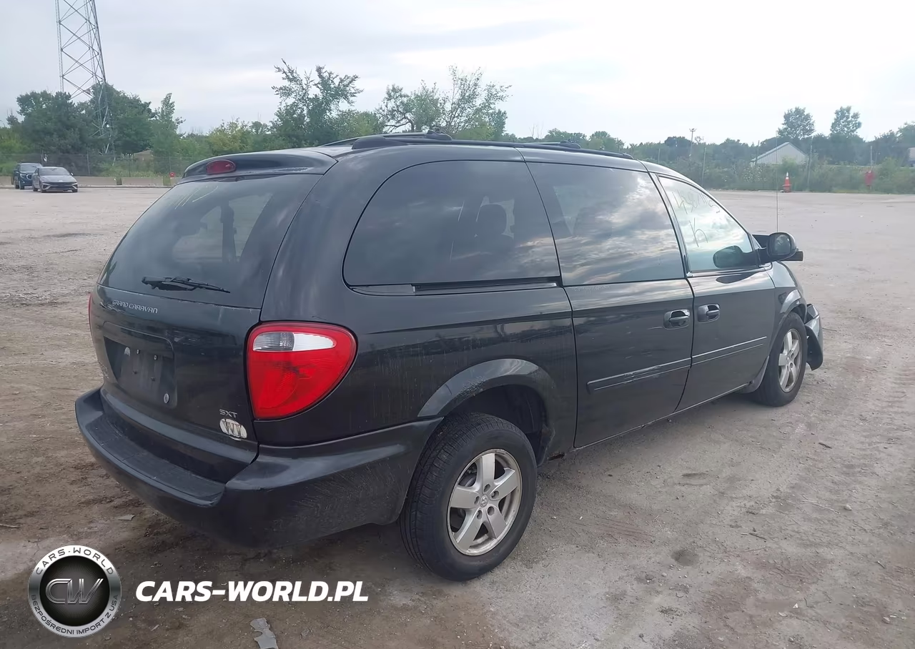 2005 Dodge Grand Caravan Sxt VIN:2D4GP44L95R361376 - 4