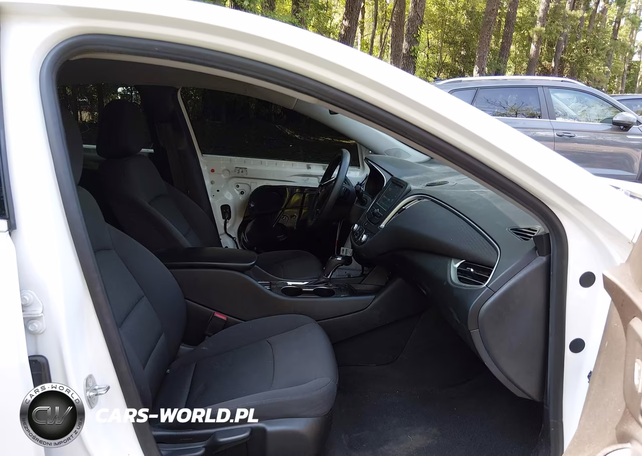2017 Chevrolet Malibu 1Fl VIN:1G1ZC5ST1HF285831 - 5