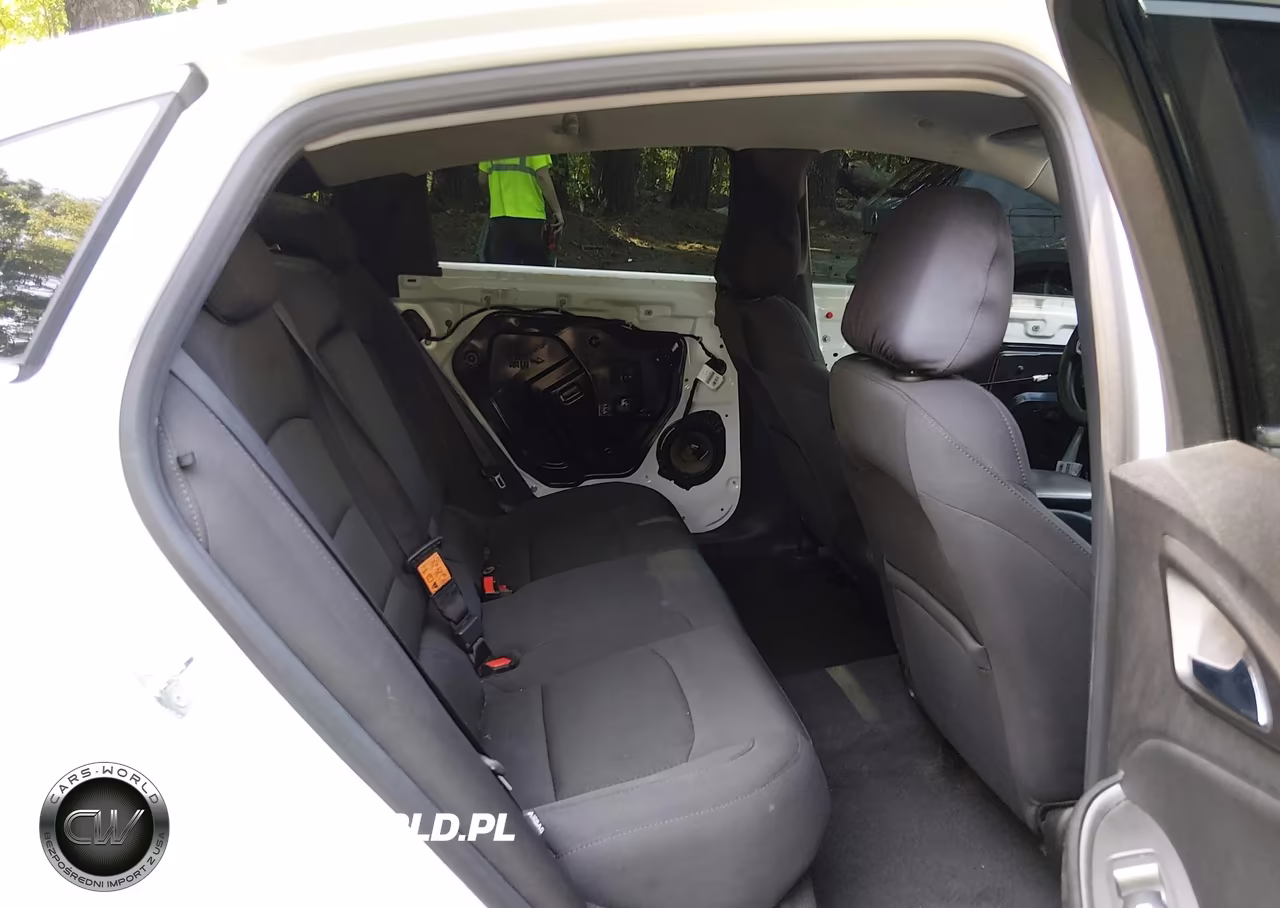 2017 Chevrolet Malibu 1Fl VIN:1G1ZC5ST1HF285831 - 8