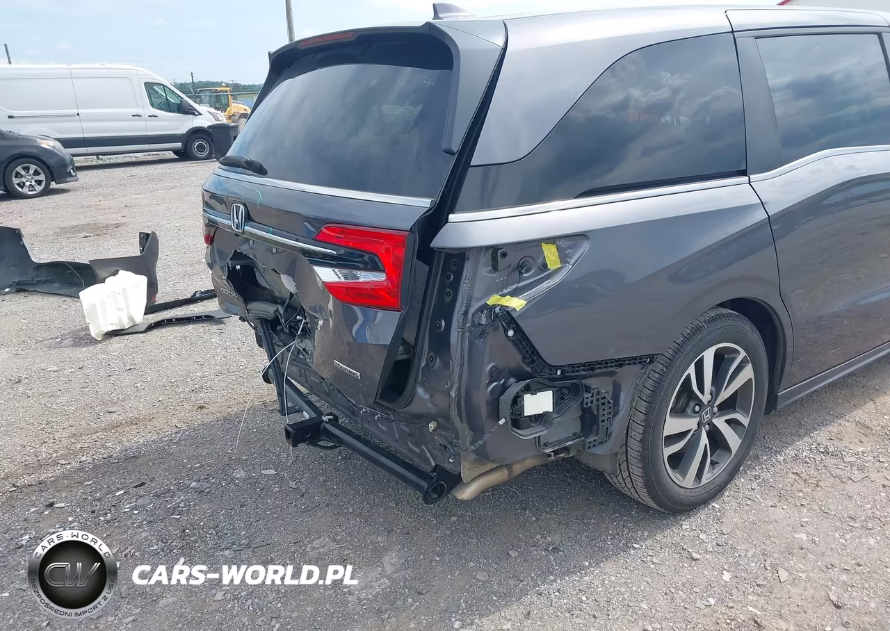 2024 Honda Odyssey Touring VIN:5FNRL6H81RB023586 - 19