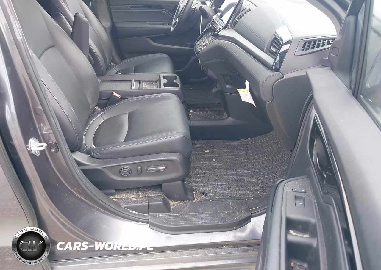 2024 Honda Odyssey Touring VIN:5FNRL6H81RB023586 - 5