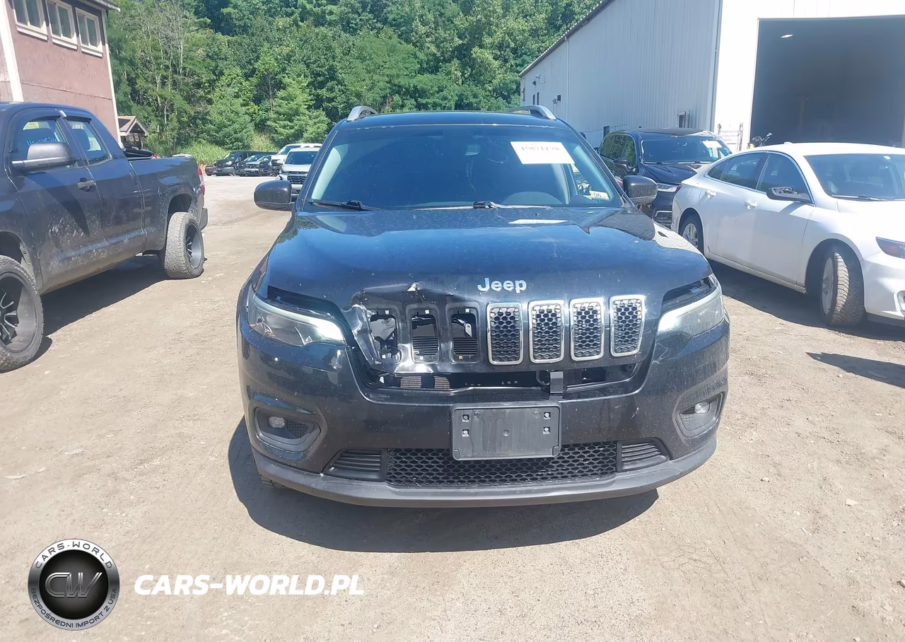 2019 Jeep Cherokee Latitude Plus 4X4 VIN:1C4PJMLX0KD414693 - 13