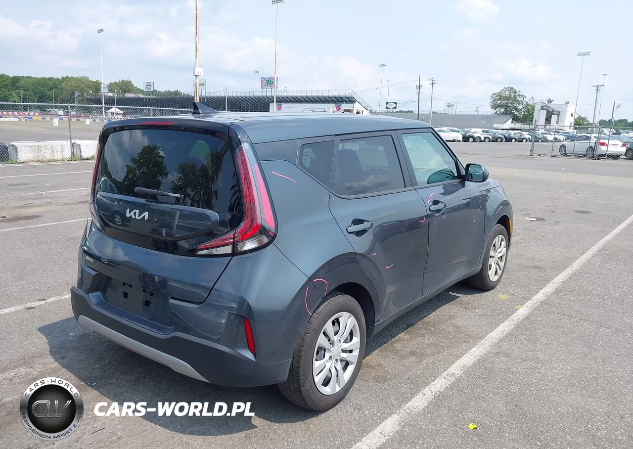 2025 Kia Soul Lx VIN:KNDJ23AU2S7256846 - 4