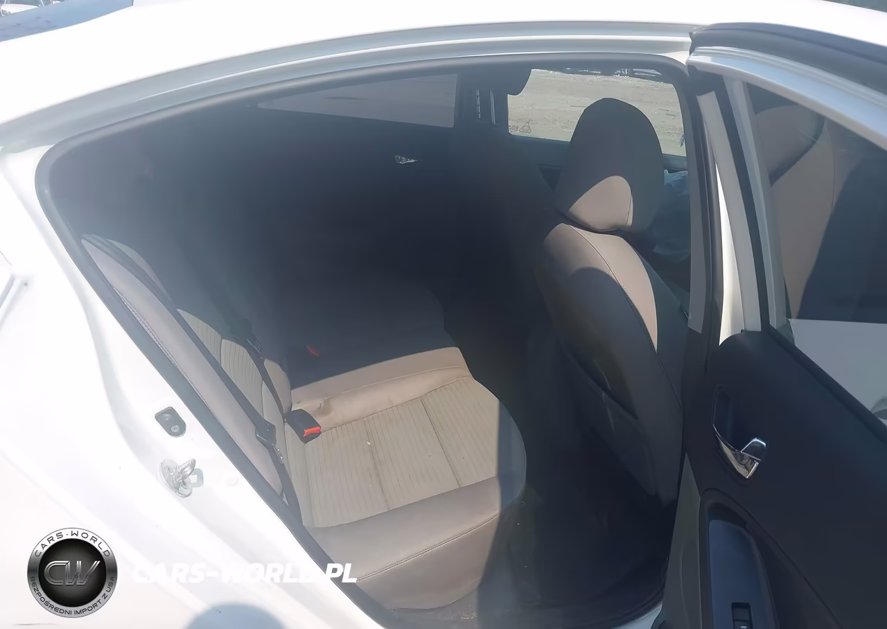 2015 Kia Forte Lx VIN:KNAFX4A66F5325454 - 8