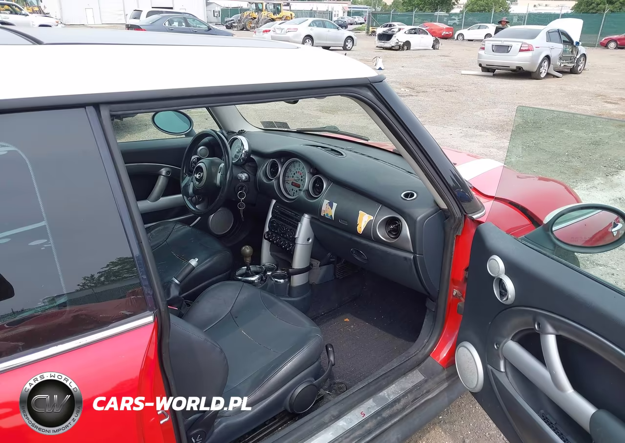 2002 Mini Cooper S VIN:WMWRE33432TD53973 - 5