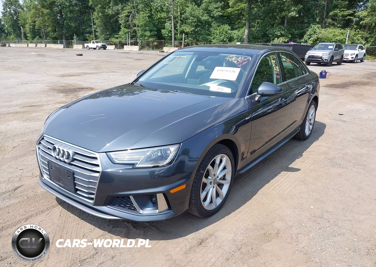 2019 Audi A4 45 Premium VIN:WAUDNAF45KA003036 - 2