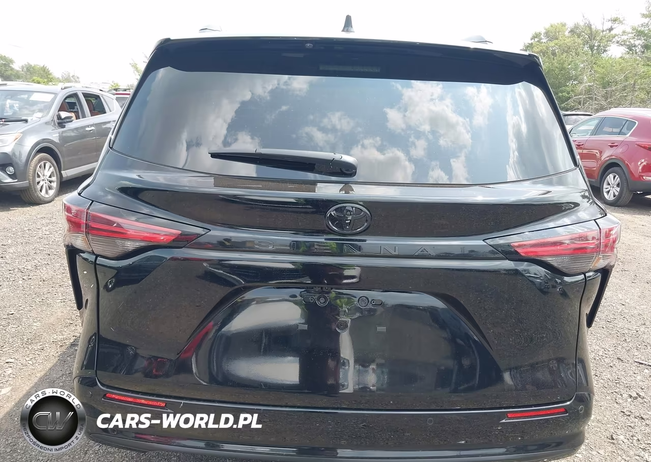 2026 Toyota Sienna Platinum VIN:5TDESKFC6TS255816 - 16