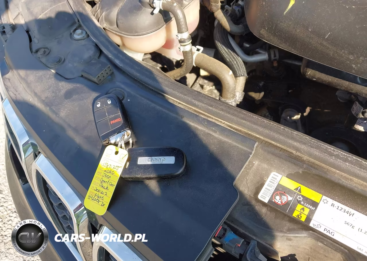 2020 Jeep Grand Cherokee Laredo E 4X2 VIN:1C4RJEAG1LC300212 - 11