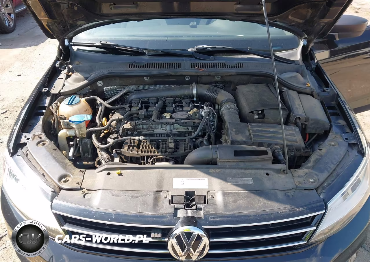 2015 Volkswagen Jetta 1.8T Sport VIN:3VWD17AJ2FM347752 - 10
